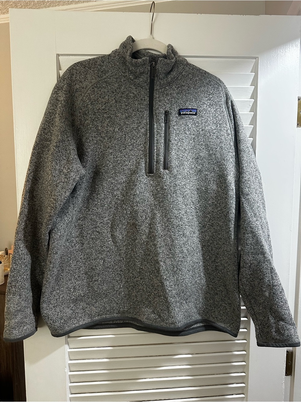 Patagonia Men’s Gray Heather Half-Zip Fleece Pullover